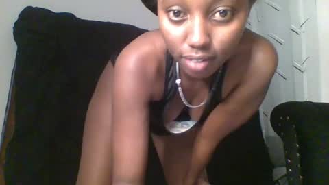 Snapshot of breezykan123 chatting on 06.13.26 breelia online show from 06.13.26