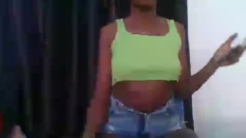 Snapshot of breezykan123 chatting on 06.14.26 breelia online show from 06.14.26