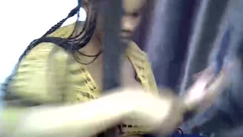 Breezy online show from 06.11.26