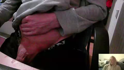 Snapshot of bremer64 chatting on 10.14.25 bremer64 online show from 10.14.25