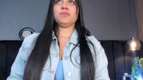Snapshot of brenda__garcia chatting on 05.13.26 online show from 05.13.26