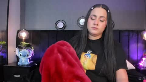 Snapshot of brenda__garcia chatting on 05.20.26 online show from 05.20.26