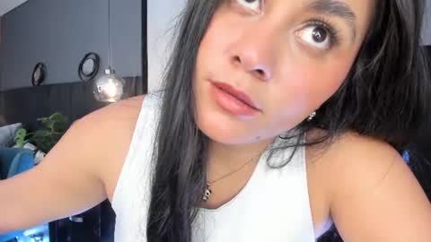 Snapshot of brenda__garcia chatting on 06.26.26 online show from 06.26.26