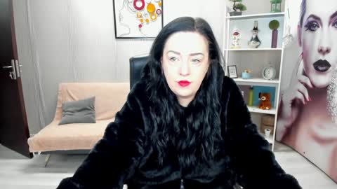 Brenda Skye online show from 02.04.25
