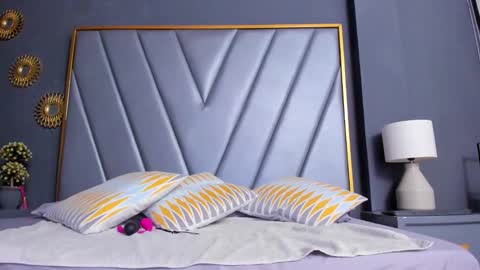 Brenda Time Schedule 0600 - 1400 GMT-5 online show from 10.25.25