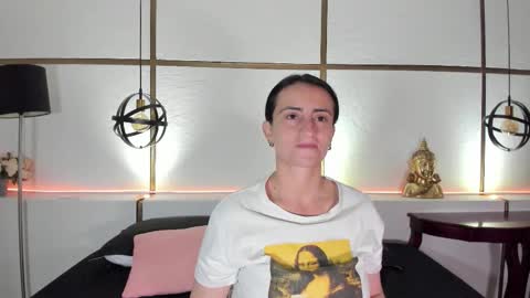 MeganBeaked online show from 09.30.25