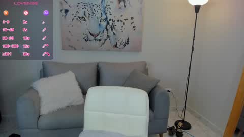 Snapshot of brennawalker chatting on 10.05.25 Brenna Walker IG 4lexandracasas online show from 10.05.25