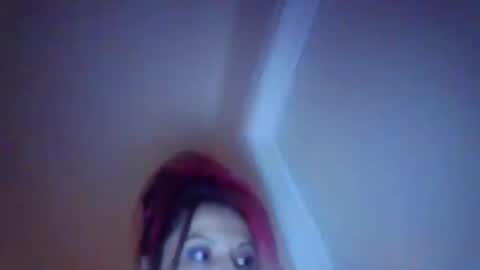 MeganDLoves online show from 02.14.25