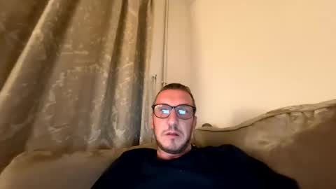 Snapshot of brettbigdee chatting on 05.16.26 brettbigdee online show from 05.16.26
