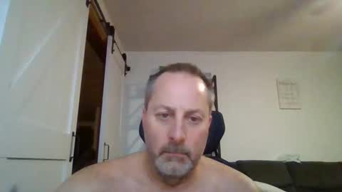 Snapshot of brettsky chatting on 11.12.25 hey online show from 11.12.25