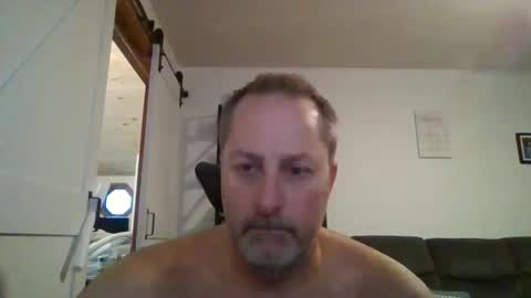 Snapshot of brettsky chatting on 11.17.25 hey online show from 11.17.25