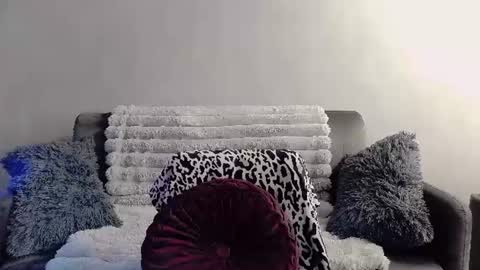 bri_fox online show from 07.28.26