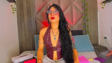 B R I A  online show from 05.01.26