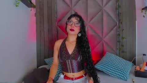B R I A  online show from 06.26.26