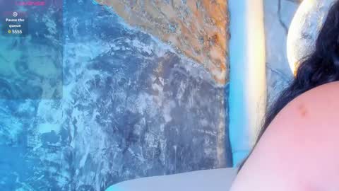 Snapshot of brianaguzman chatting on 03.11.25 online show from 03.11.25