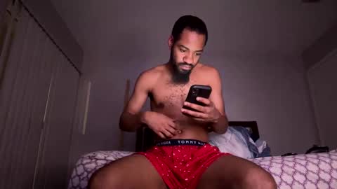 Snapshot of briankone97 chatting on 11.26.25 BRIANKONE97 online show from 11.26.25