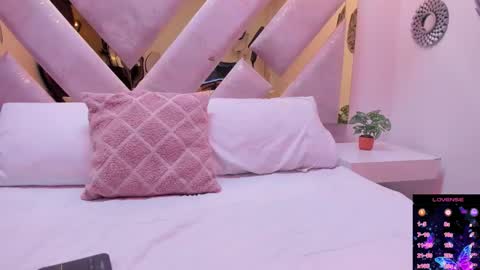 Snapshot of briannahill_ chatting on 09.14.25 Brianna online show from 09.14.25