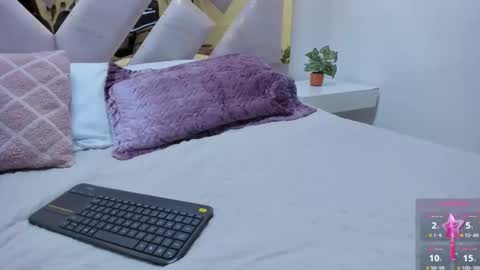 Snapshot of briannahill_ chatting on 09.26.25 Brianna online show from 09.26.25