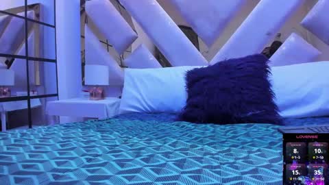 Snapshot of briannahill_ chatting on 10.03.25 Brianna online show from 10.03.25