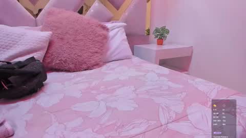 Snapshot of briannahill_ chatting on 10.29.25 Brianna online show from 10.29.25