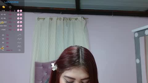 Snapshot of briathomas chatting on 01.08.25 DAYANNA online show from 01.08.25