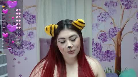 Snapshot of briathomas chatting on 02.01.25 DAYANNA online show from 02.01.25