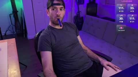 Snapshot of bricktiger chatting on 02.02.25 BrickTiger online show from 02.02.25