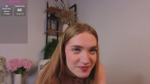 Snapshot of bridgetthellard chatting on 07.27.26 Megan online show from 07.27.26
