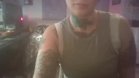 Snapshot of brie_cox chatting on 03.10.26 Bri online show from 03.10.26