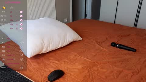 Snapshot of brightrays__ chatting on 03.07.26 Amina Adelina online show from 03.07.26