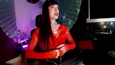 Brilla Mettal online show from 12.16.24