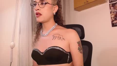 Snapshot of brillamettal chatting on 01.17.26 Brilla Mettal online show from 01.17.26