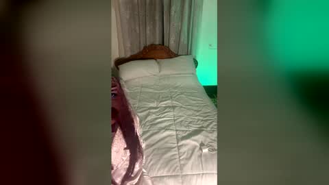 Snapshot of brillamettal chatting on 02.23.26 Brilla Mettal online show from 02.23.26