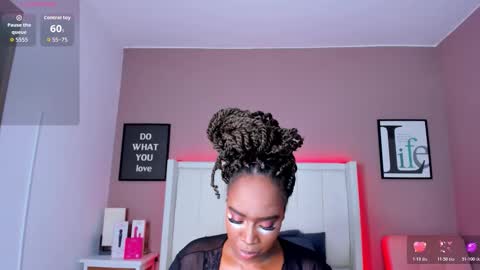 Snapshot of britanymooree chatting on 01.07.26 Britany online show from 01.07.26