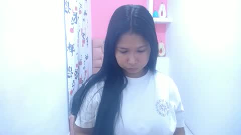 Snapshot of britanyx1 chatting on 01.12.25 britanyx1 online show from 01.12.25