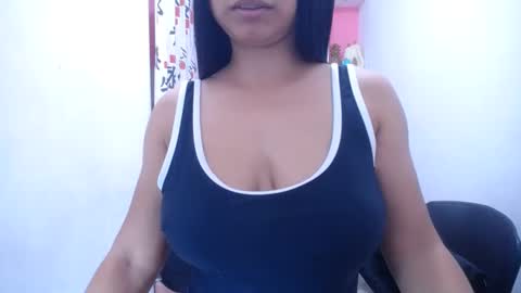 Snapshot of britanyx1 chatting on 02.03.25 britanyx1 online show from 02.03.25