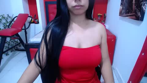 Snapshot of britanyx1 chatting on 09.11.25 britanyx1 online show from 09.11.25