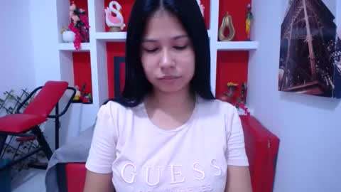 Snapshot of britanyx1 chatting on 10.18.25 britanyx1 online show from 10.18.25