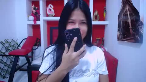 Snapshot of britanyx1 chatting on 10.20.25 britanyx1 online show from 10.20.25