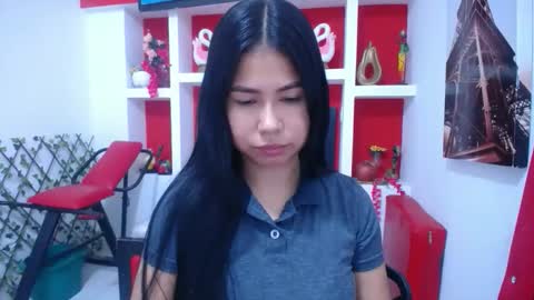 Snapshot of britanyx1 chatting on 11.10.25 britanyx1 online show from 11.10.25