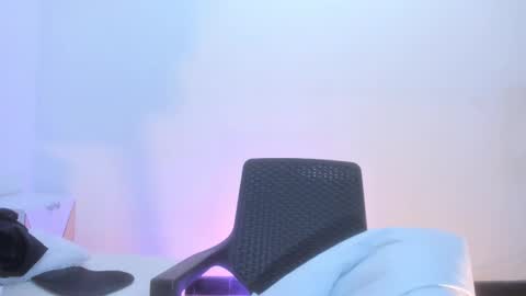 Brithany Rousee online show from 09.19.25