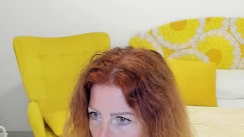 Snapshot of britishmilfpenelope chatting on 10.10.25 Penelope online show from 10.10.25