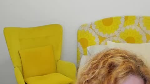 Snapshot of britishmilfpenelope chatting on 06.30.26 Penelope online show from 06.30.26
