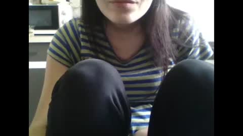 Snapshot of britneyamy chatting on 02.04.25 Britney online show from 02.04.25