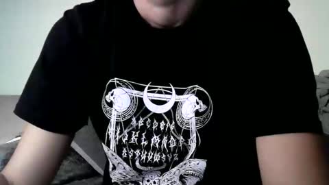 Snapshot of britneyamy chatting on 10.02.25 Britney online show from 10.02.25