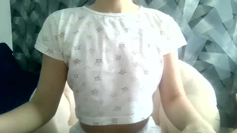 Snapshot of britneykittens chatting on 01.07.25 BritneyKittens online show from 01.07.25