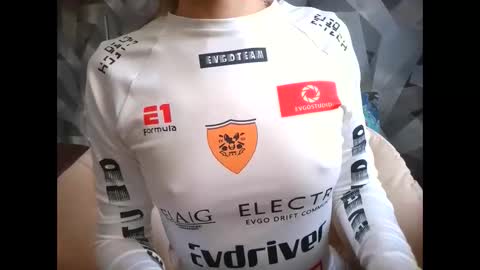 Snapshot of britneykittens chatting on 10.13.25 BritneyKittens online show from 10.13.25