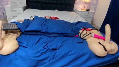 Snapshot of britneysweet_ chatting on 02.12.25 BritneySweet online show from 02.12.25