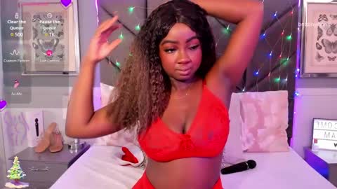 brittany 25 years old  happy as a worm  online show from 12.17.24
