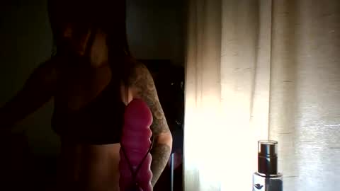 Brittany Love online show from 05.22.26